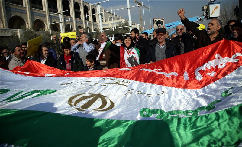 U Iranu se održavaju protesti zbog poskupljenja goriva