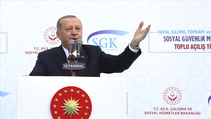أردوغان: عدد السياح يقفز لـ50 مليونا والتضخم يتراجع