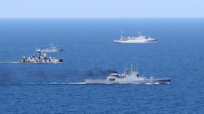 Россия передает Украине задержанные корабли
