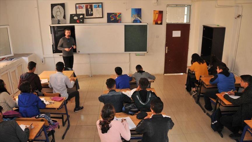 Li Mêrdîn û Şirnexê ji bo 44 hezar û 417 xwendekarên mexdûrê terorê perwerdeya telafiyê