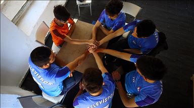 Voleybol tutkusuyla 'dağ köyü'nün takımını 2. lige taşıdılar