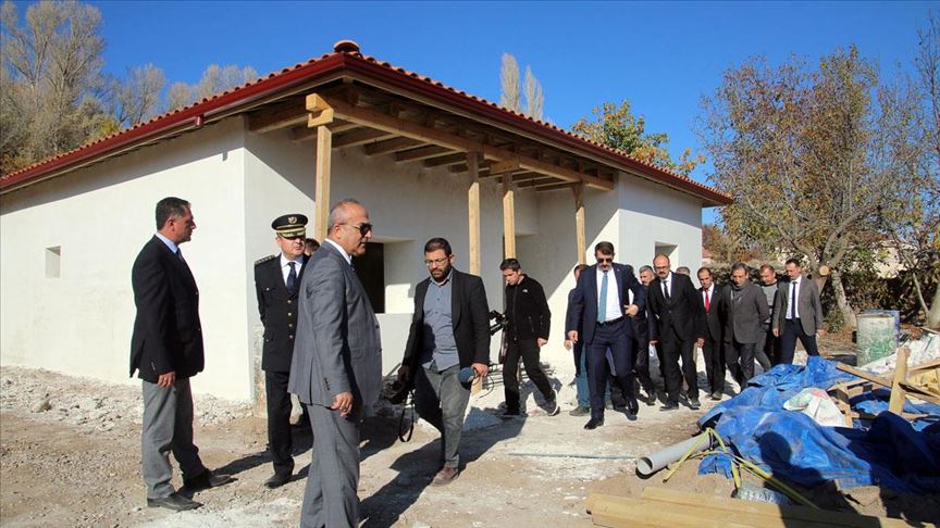 Sivas Valisi Ayhan: Şehit lider Yazıcıoğlu'nun doğduğu evi müze yapıyoruz