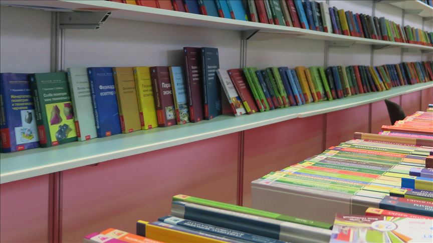 Turkey donates 10,000 books to Kazakhstan