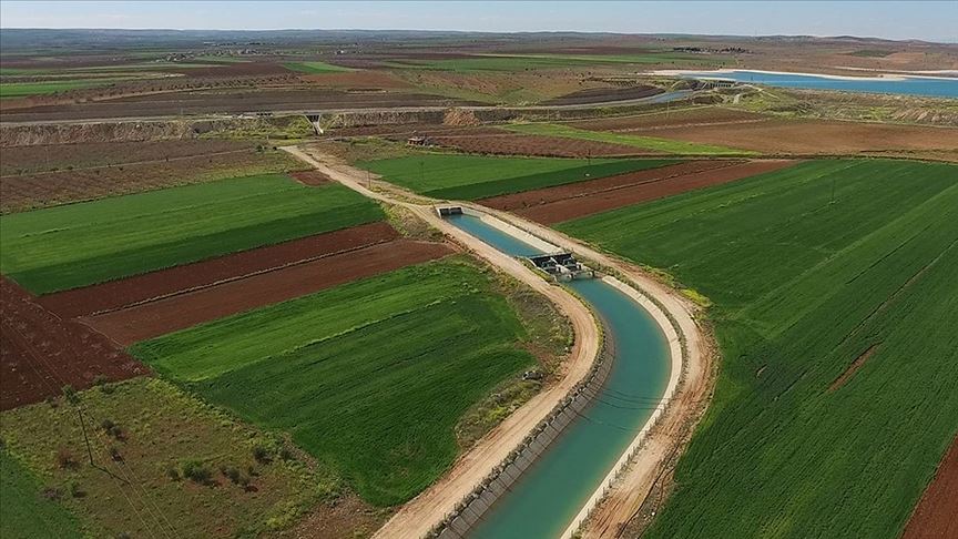 Güneydoğu'da sulanan arazilerden ekonomiye 2 milyar 888 milyon liralık katkı 