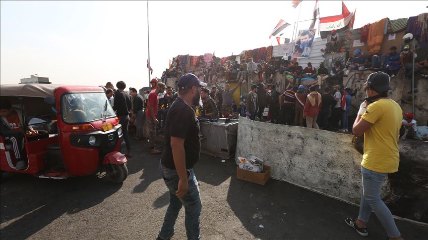 Protesters camp at abandoned building in Iraqi capital
