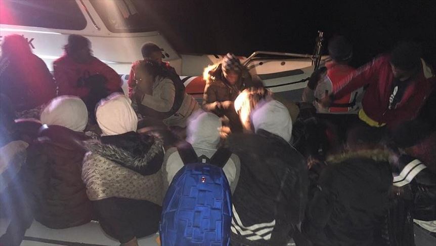 گارد ساحلی ترکیه 41 پناهجو را از خطر مرگ نجات داد