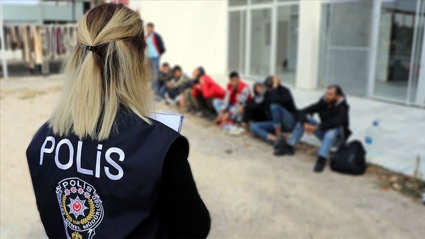 Some 250 irregular migrants held in northwest Turkey