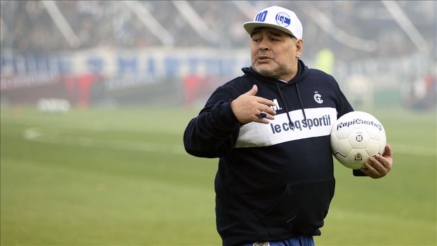 Diego Maradona Renuncio A La Direccion Tecnica Del Club Gimnasia Y Esgrima De La Plata