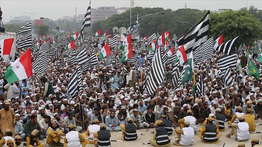 مخالفان دولت پاکستان به تظاهرات خود خاتمه دادند