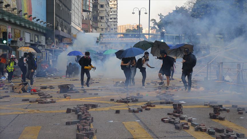 Batı ile Çin kıskacındaki Hong Kong krizinin küresel boyutları kaygılandırıyor