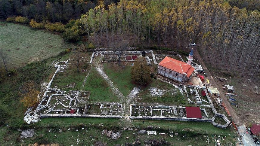 'Fetih topları'nın dökümhanesindeki tarihi cami ayağa kaldırıldı