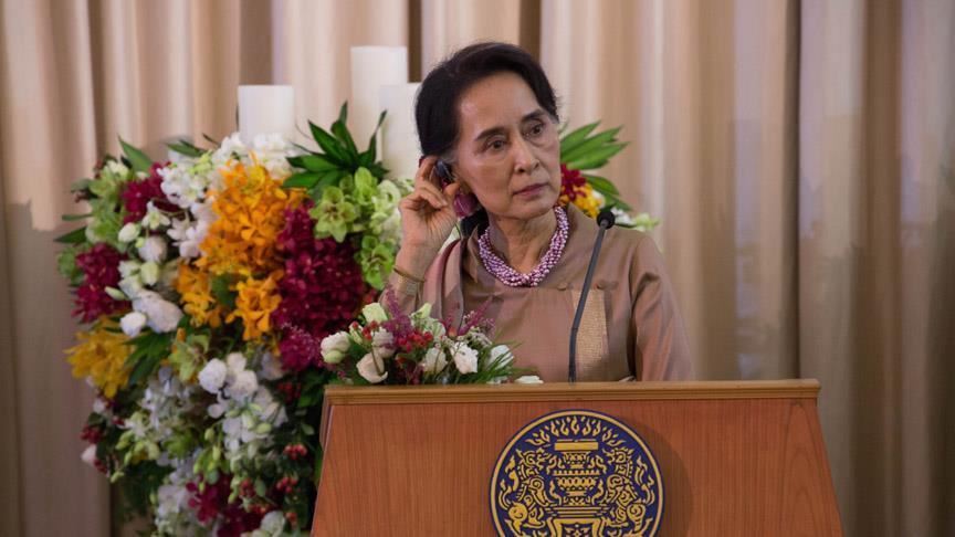 Suu Kyi to defend Myanmar against genocide charge