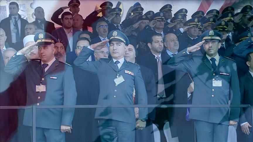 في عيد استقلال لبنان.. عروض مدنية للحراك في بيروت 