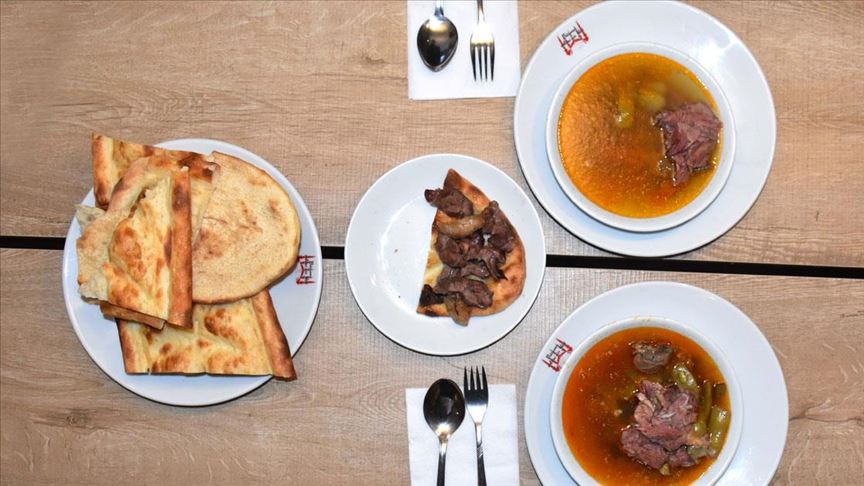 Uykuyu bölen lezzetler: Büryan kebabı ve avşor çorbası