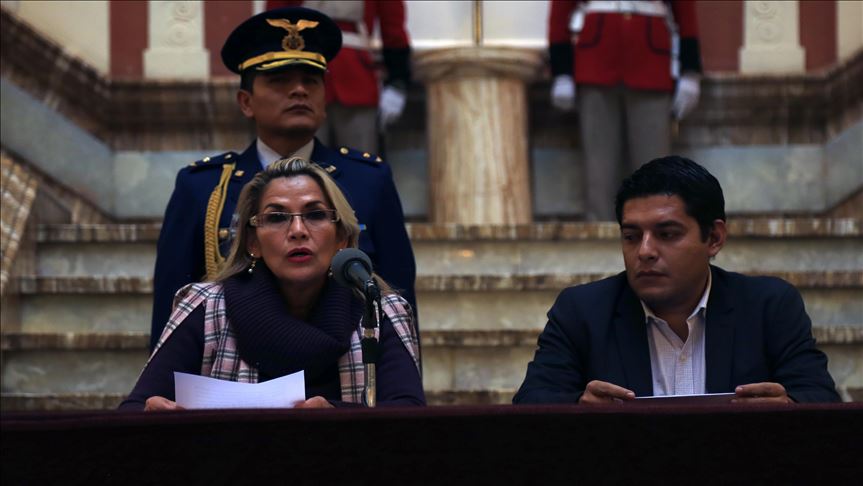 Bolivia's interim president OKs bill for new elections