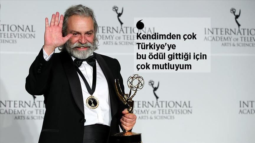 Bilginer di Xelatên Emmy yên 47emîn da wek "lîstikvanê herî baş" hat hilbijartin