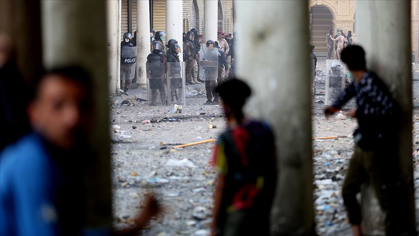 Irak'ın Zikar vilayetindeki gösterilerde 32 kişi öldü, 230 kişi yaralandı