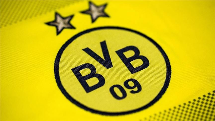 Borussia Dortmund nudi 30 miliona eura za Mandžukića i Cana