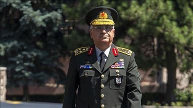 Turkish, Russian military chiefs discuss Syria on phone