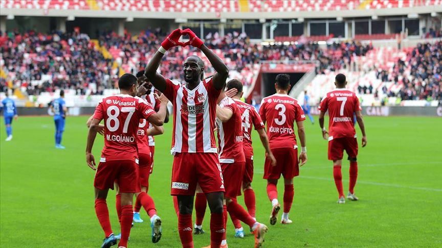 Sivasspor remain at top in Turkish Super Lig