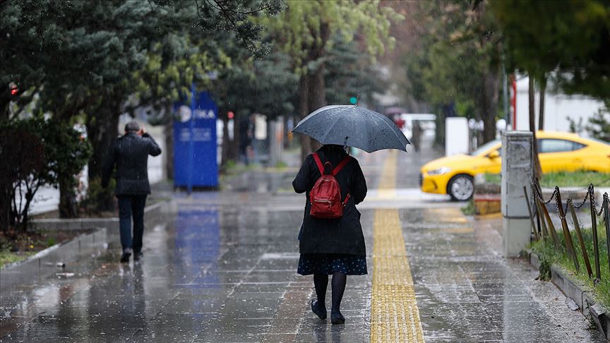 Camı pencereyi kapatın! Meteoroloji'den kırmızı alarm: Konya'ya kuvvetli  yağış uyarısı geldi!
