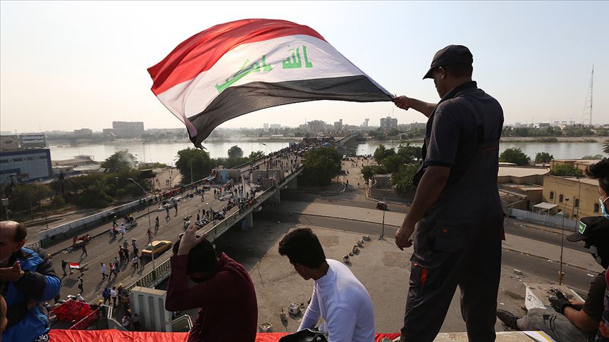 Irak'ta Sünniler ilk defa hükümet karşıtı gösterilere destek verdi 