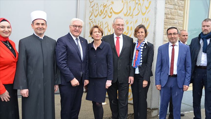 Almanya Cumhurbaşkanı Steinmeier Penzberg Camisi'ni ziyaret etti