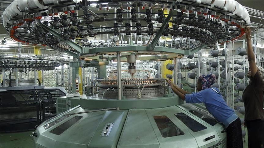 India's Manufacturing Growth Picks Up In November