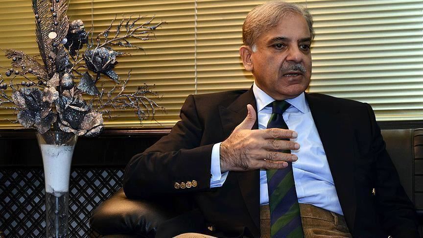 Pakistan: Authorities freeze opposition leader's assets