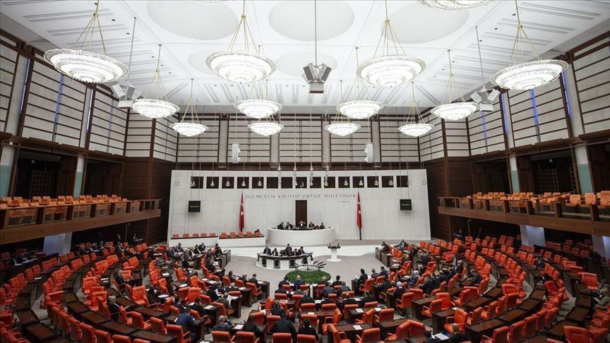 İçişleri Bakanlığına ilişkin yeni düzenlemeler teklifinin iki maddesi daha kabul edildi