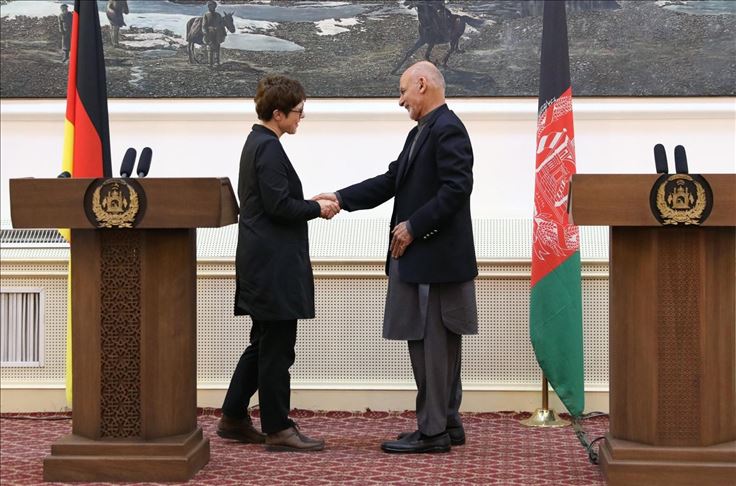 Kaboul : La ministre allemande de la Défense rencontre des hauts responsables afghans