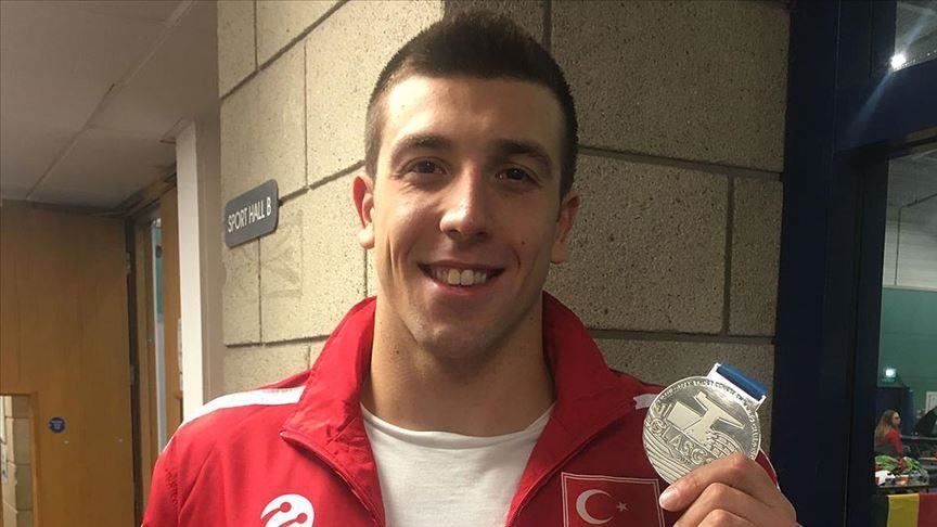 Turkish swimmer wins silver in European tournament