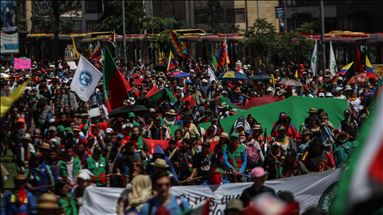 Colombia wants comprehensive talks with strike leaders