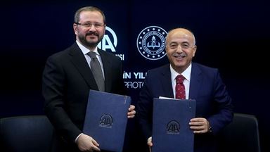 Ajansa Anadoluyê wê bi "Stêrkên Tirkiyeyê" rê nîşanî xwendekaran bide