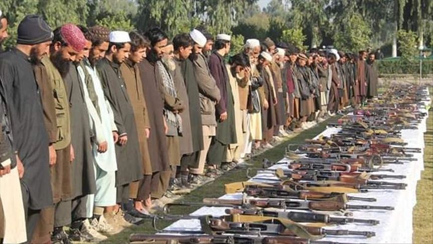 تسلیم شدن 1450 عضو داعش به نیروهای امنیتی افغانستان