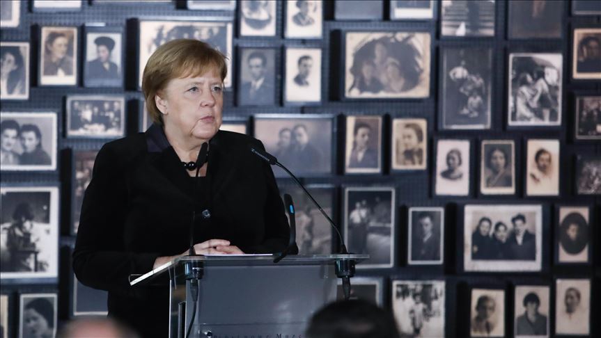 Merkel voices concern over rising racism in Germany