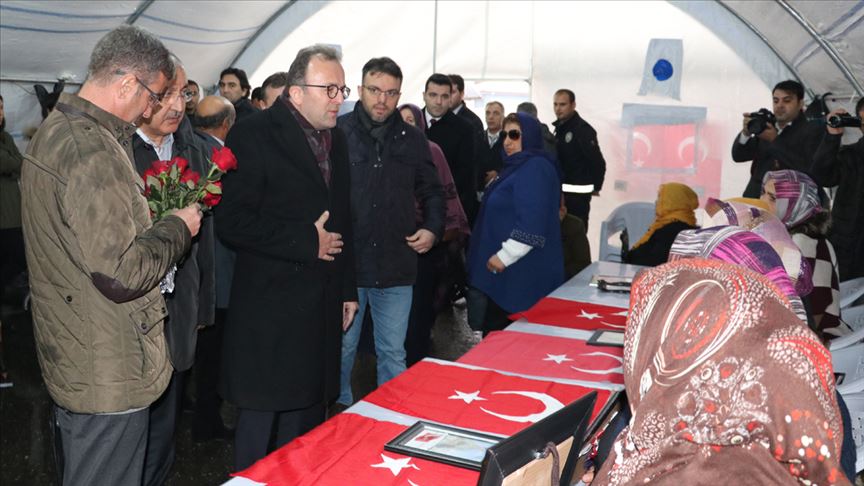 BİK Genel Müdürü Duran'dan Diyarbakır annelerine ziyaret