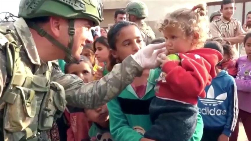 فيديو يوثق أنشطة الجيش التركي بـ"نبع السلام".. سفير الحب وأمل الأبرياء