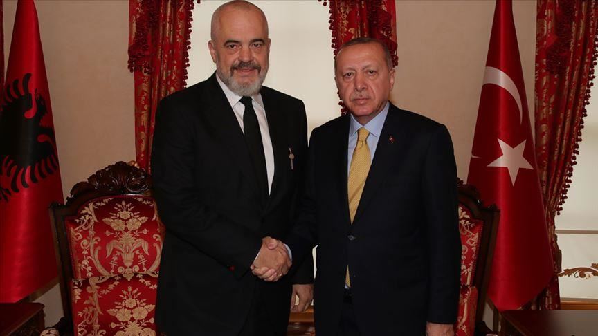 Ердоган го прими на средба премиерот на Албанија, Еди Рама