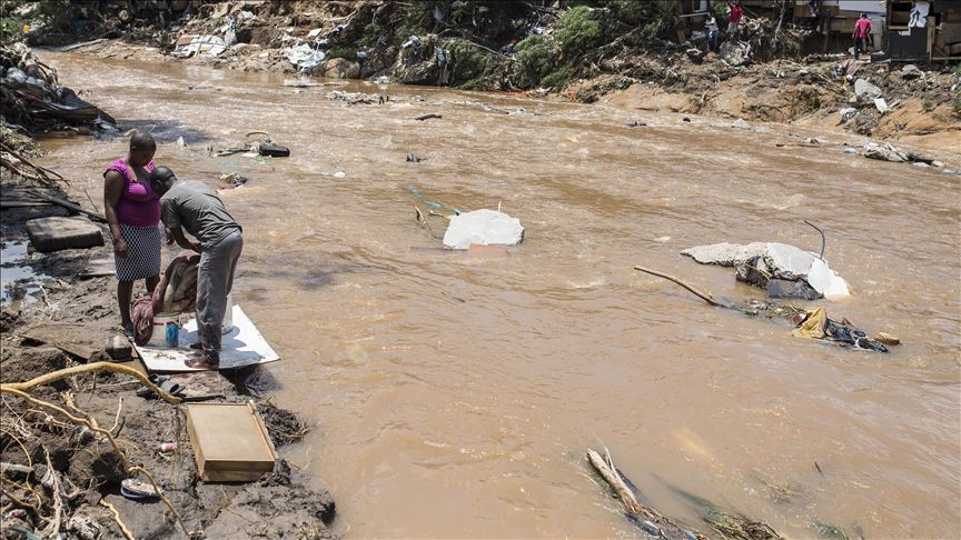 U poplavama i klizištima na istoku Ugande poginulo 16 osoba