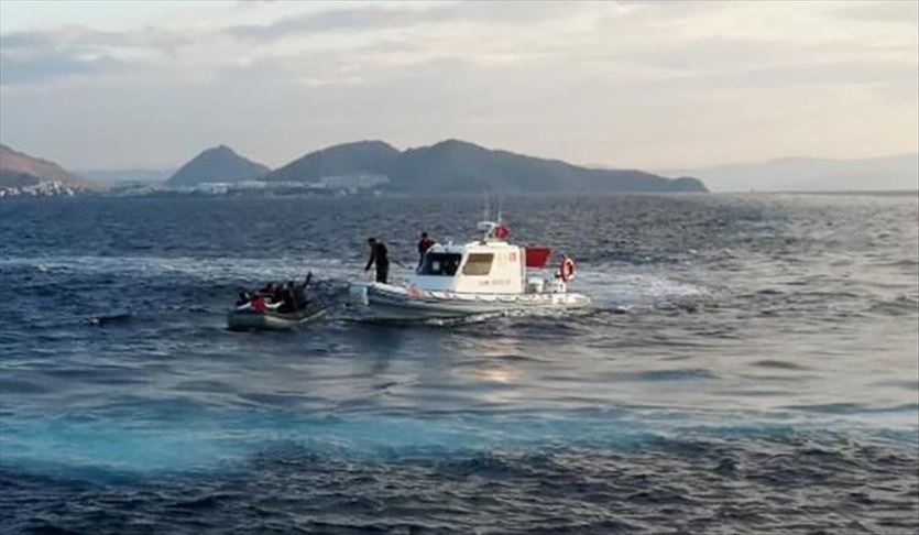 گارد ساحلی ترکیه ‌63 مهاجر را از خطر غرق شدن نجات داد