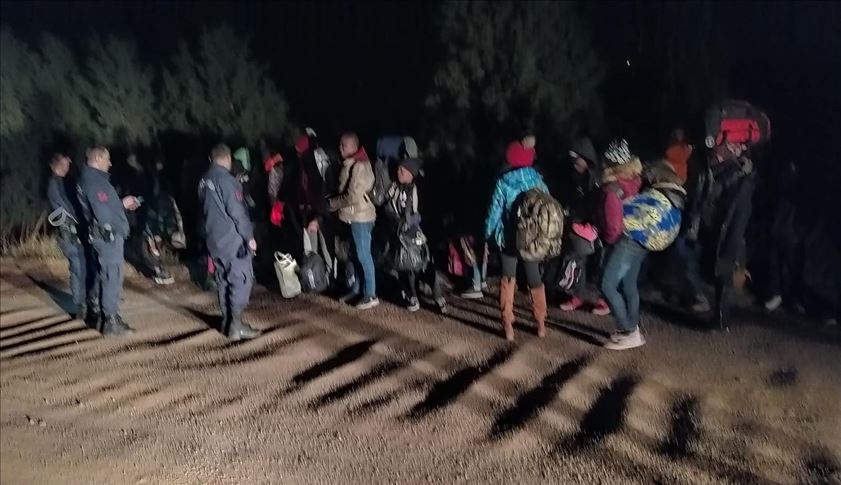 نجات 216 مهاجر غیرقانونی در سواحل ازمیر ترکیه