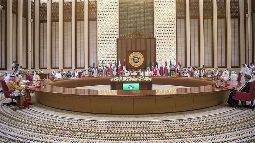 قطر تشارك في اجتماع تحضيري للقمة الخليجية بالرياض