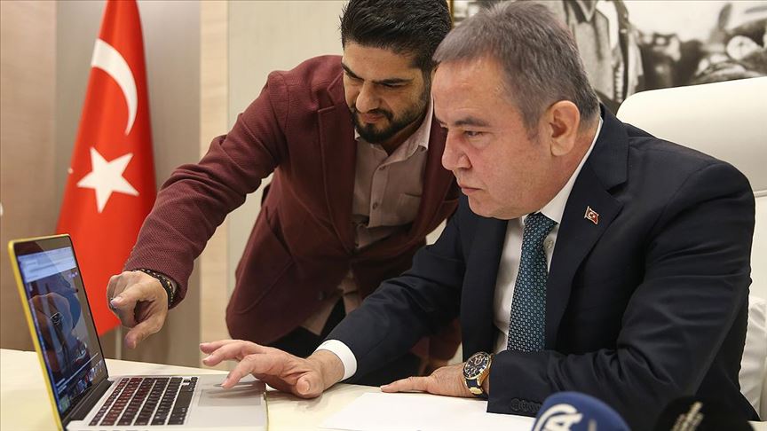Antalya Büyükşehir Belediye Başkanı Böcek'in oyu 'Yavuz'un Akdeniz'e yolculuğu'na