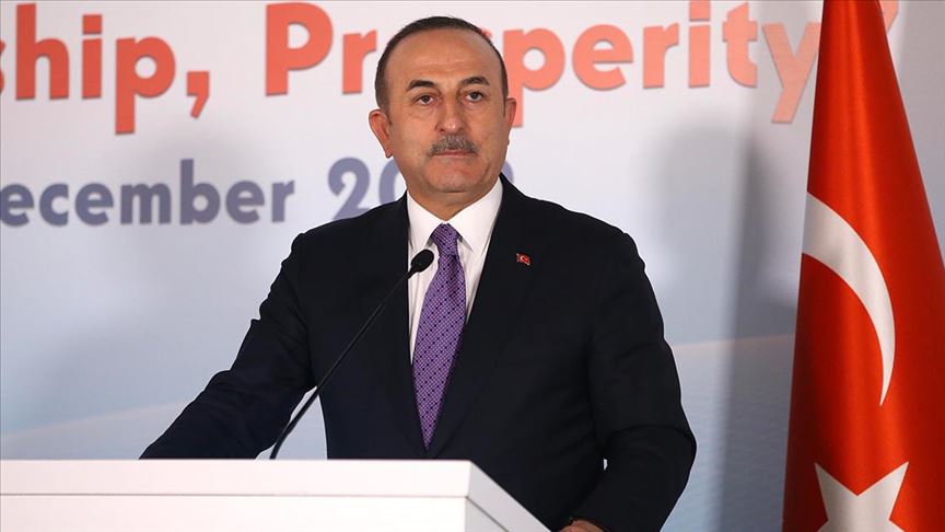 تشاووش أوغلو: حكومة السراج الحكومة الشرعية الوحيدة في ليبيا