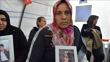 'Evlatlarımızı onlara bırakmayacağız'