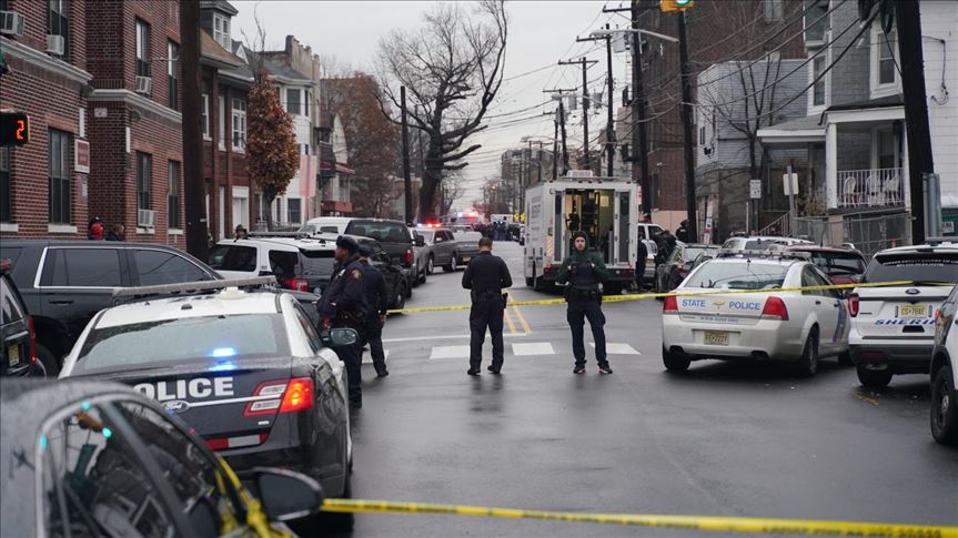 États-Unis : Le nombre de morts s'élève à 6 dans la fusillade du New Jersey  