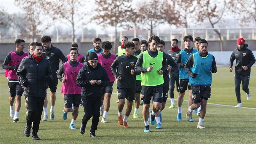 Kayserispor'da eksikler can sıkıyor