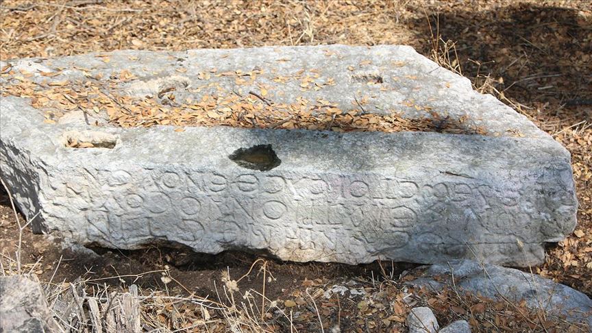 Muğla'da antik kent yakınlarında yazıtlar bulundu