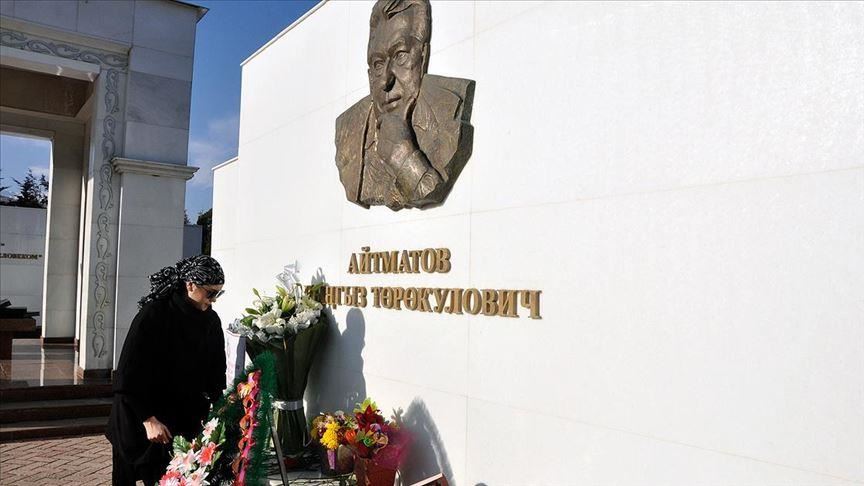 Из переводов произведений Айтматова исключали исламские мотивы